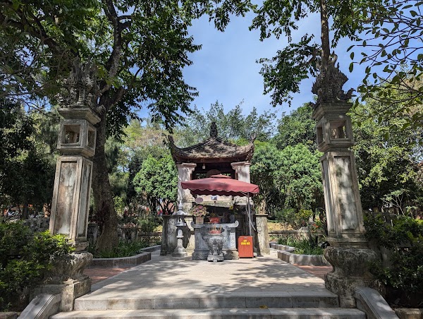 Lăng Ngô Quyền 1