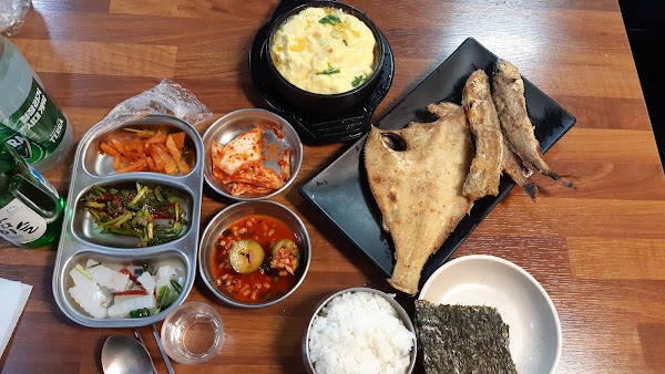 Namdaemun Market Galchi-jorim (Simmered Largehead Hairtail) Alley