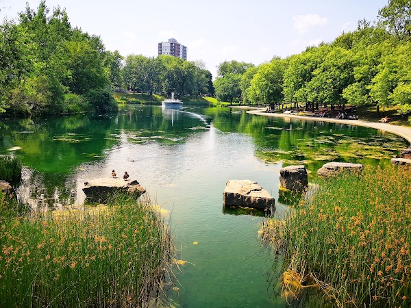 La Fontaine Park 5