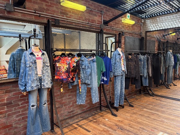 HYSTERIC GLAMOUR