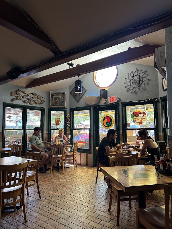 Oscar's Cafe 2