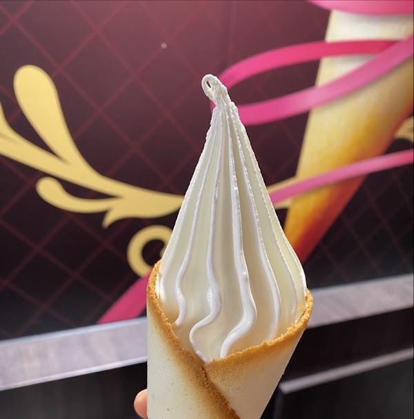 The soft cream house 5