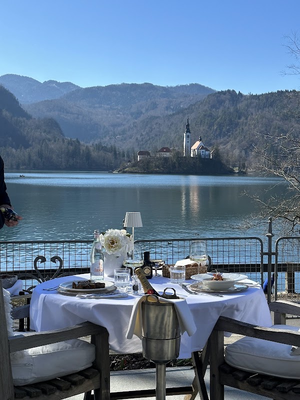 Pop Up Dining - Adora