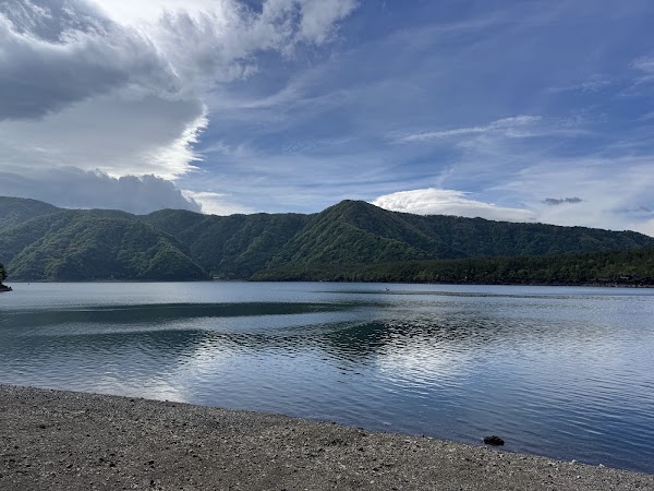 Saiko Lake 4