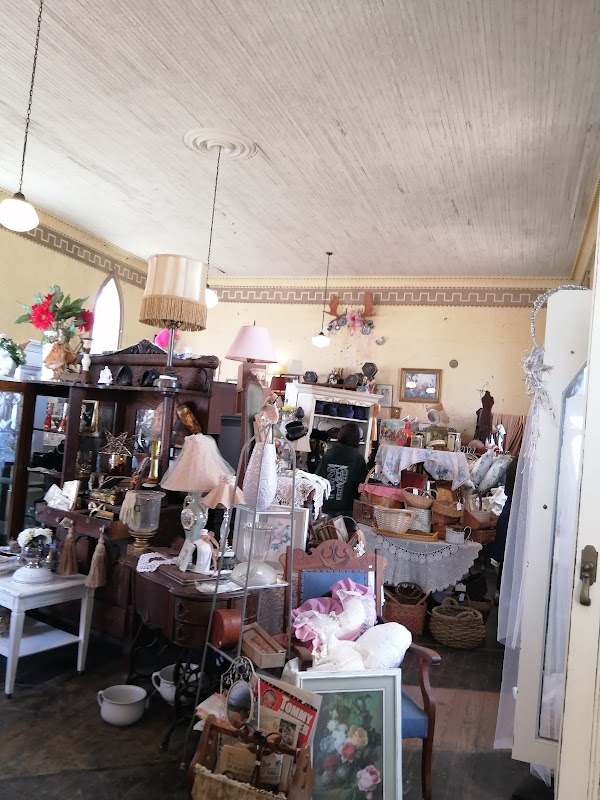 The Pink Church Boutique 5