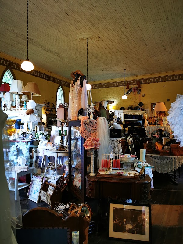 The Pink Church Boutique 3
