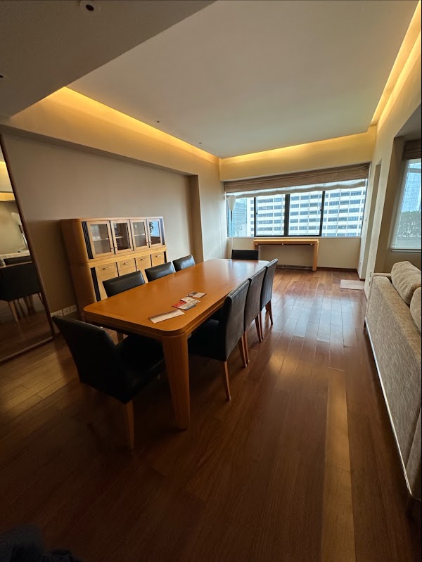 Shanghai Centre Serviced Apartment 3