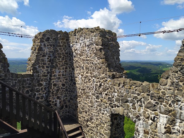 Trosky State Castle 2