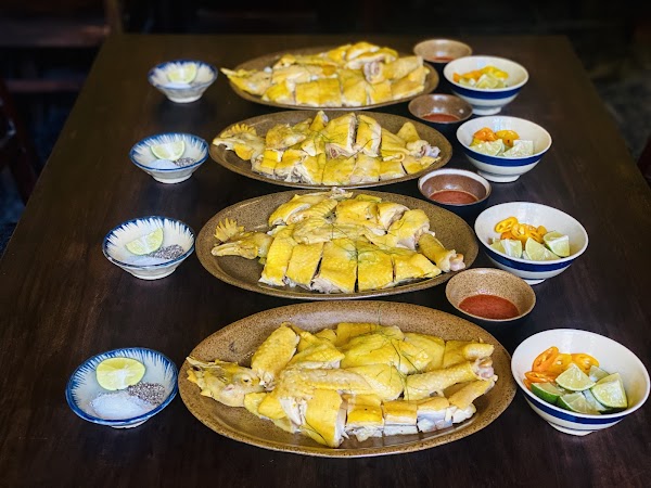 Cơm Linh - Vietnamese Restaurant 5