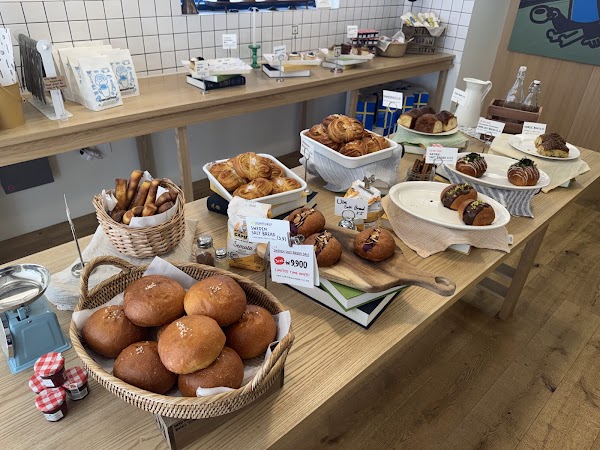 SWEATHER Yeonnam Bakery Café 4