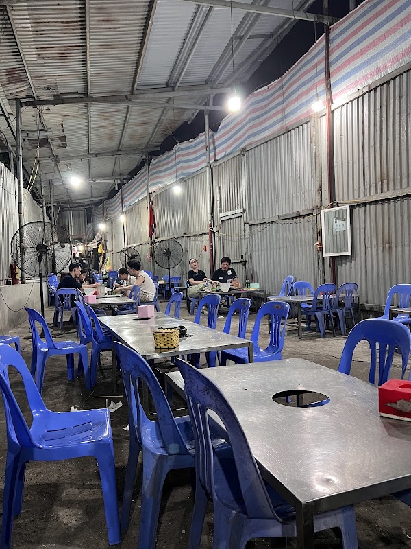 Nhà Hàng Hùng Tâm Ngẩu Pín Nướng