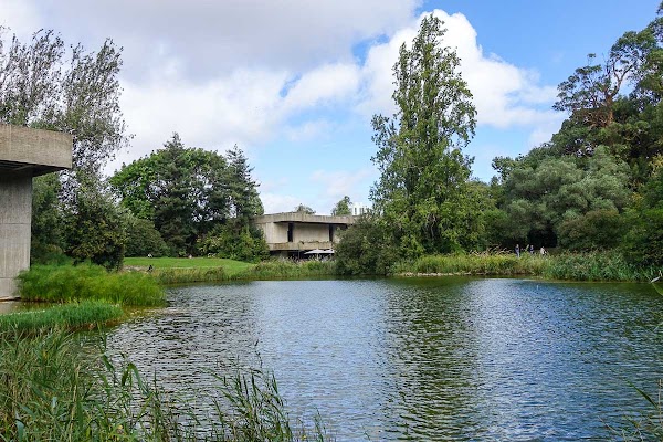 Garden of the Calouste Gulbenkian Foundation 5