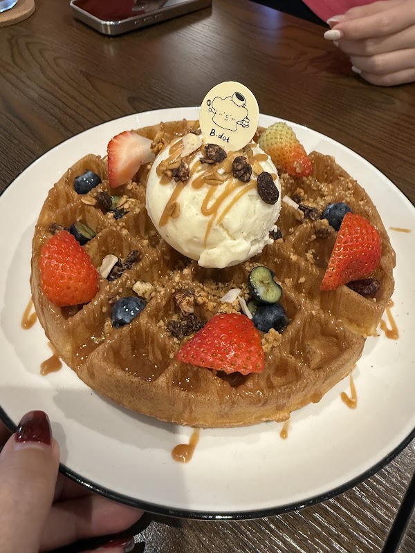 B.dot Dessert Cafe 4