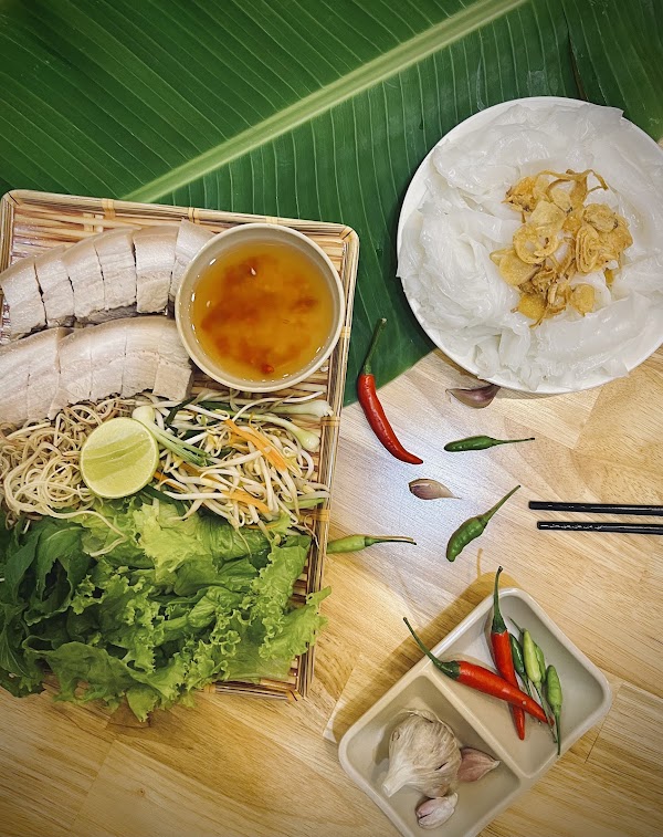 Quán Bà Tý - bún thịt nướng và nem lụi (cơ sở 2) 5