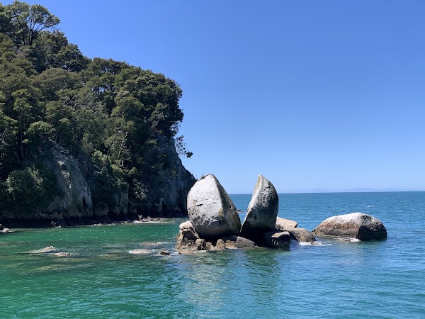 Split Apple Rock 5