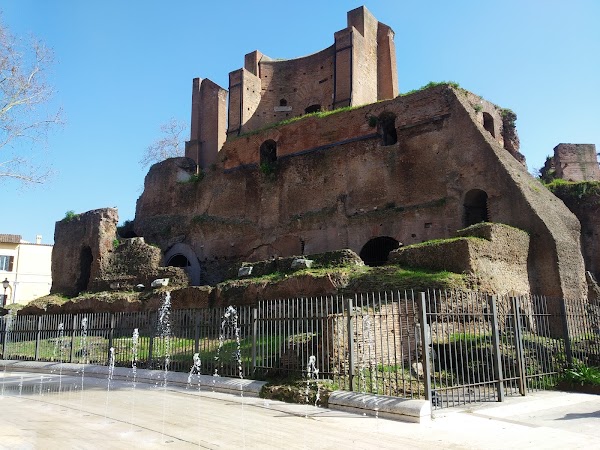 Piazza Vittòrio Emanuele II 5