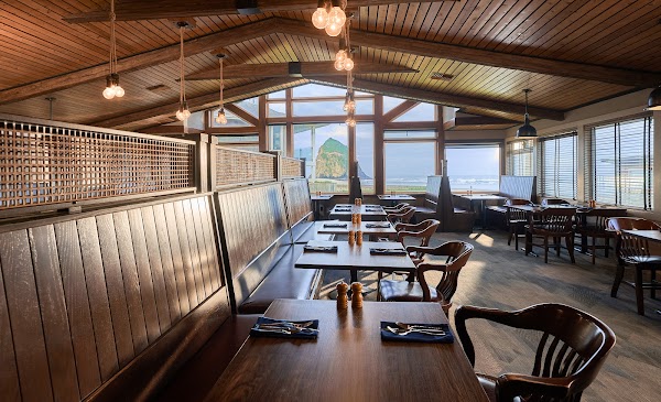 The Wayfarer Restaurant & Lounge