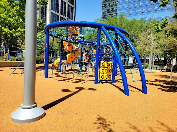 Discovery Green
