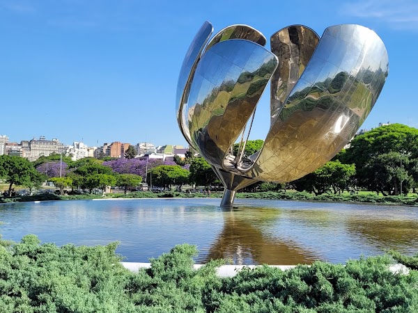 Floralis Genérica 5