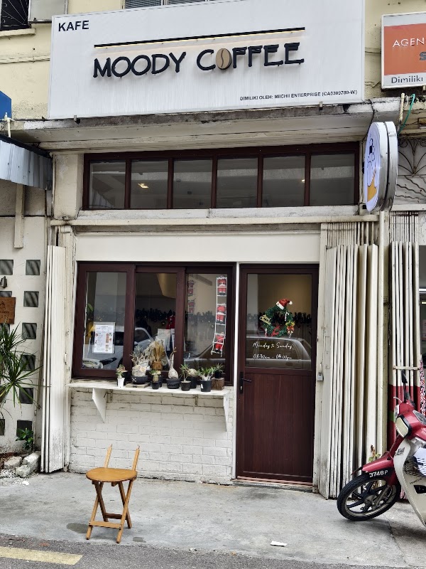 Moody Coffee • Pudu