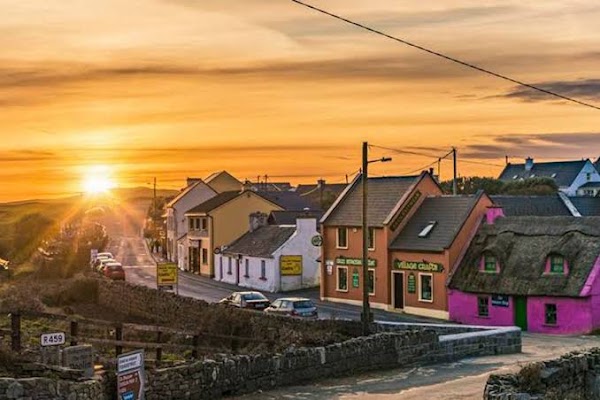 Village Crafts Fisherstreet Doolin 1