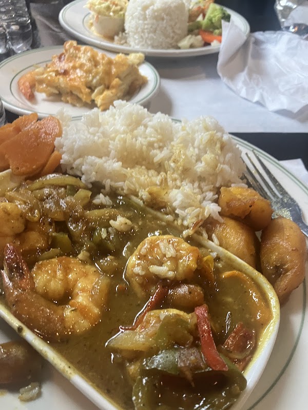 Cricket Club Restaurant & Pub 4