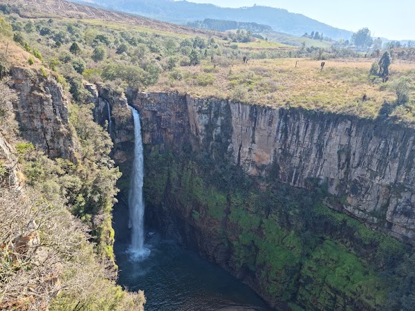 Mac Mac Falls 1
