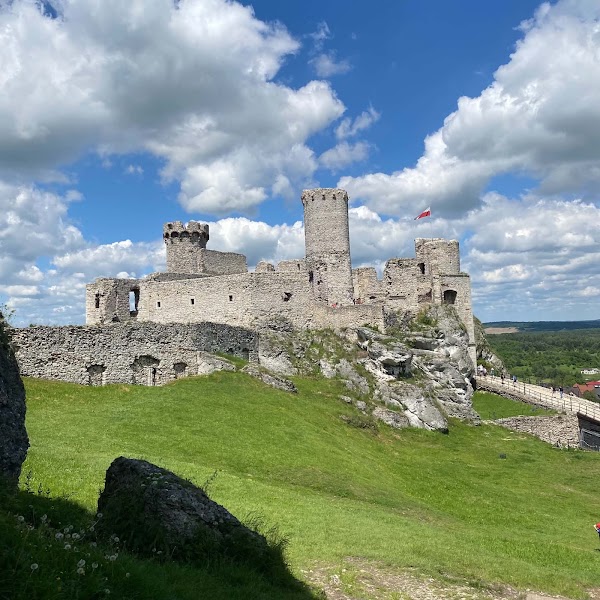 Ogrodzieniec Castle
