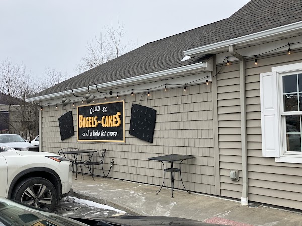 Bagels and Cakes by Club 86