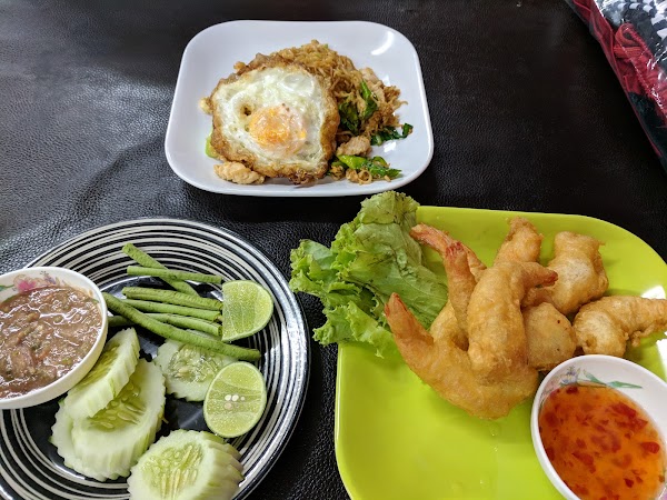 Saveena Halal Food 5