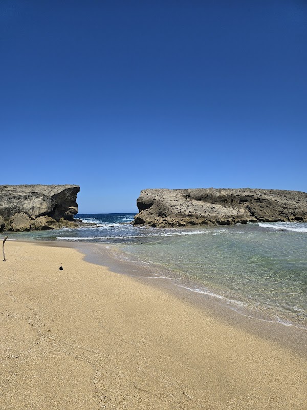 Playa Caracoles
