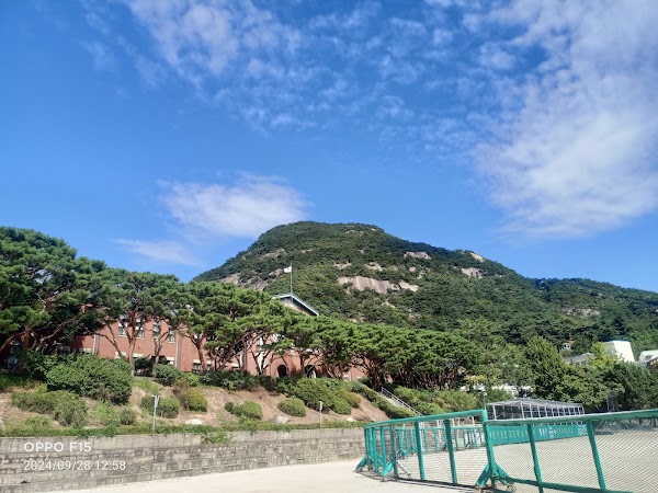 Bugaksan (Baegaksan) Mountain 3