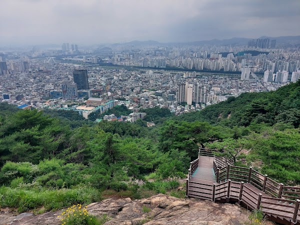 용마산정