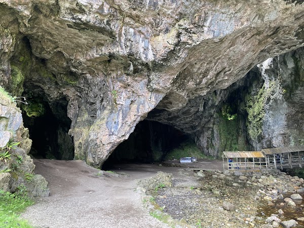 Smoo Cave 1