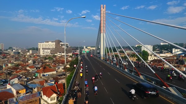 Jembatan Pasteur - Surapati