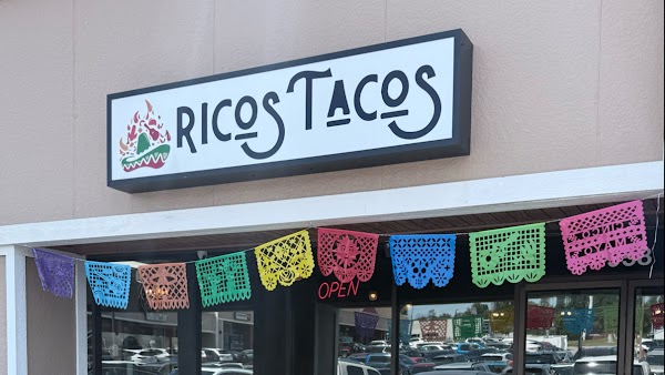 Ricos Tacos - Fenton 1