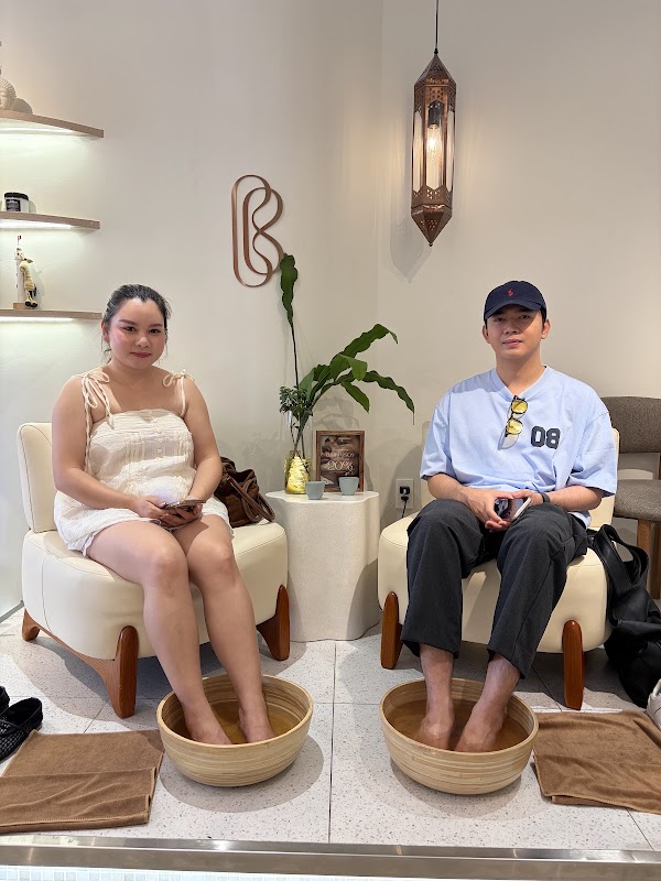Cele'B Spa Signature 4
