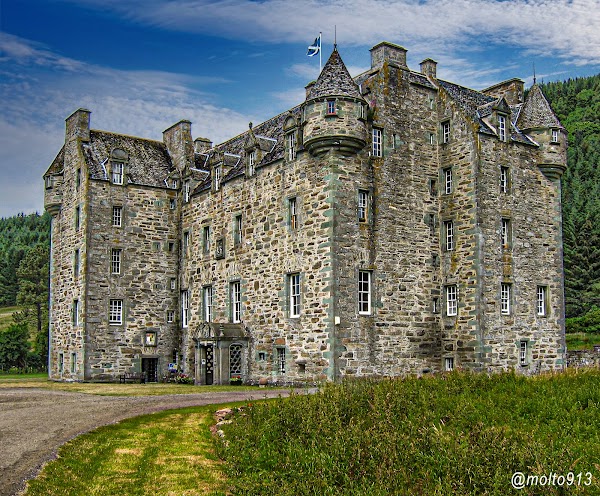 Castle Menzies 5