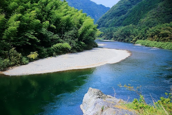 Nishiki River