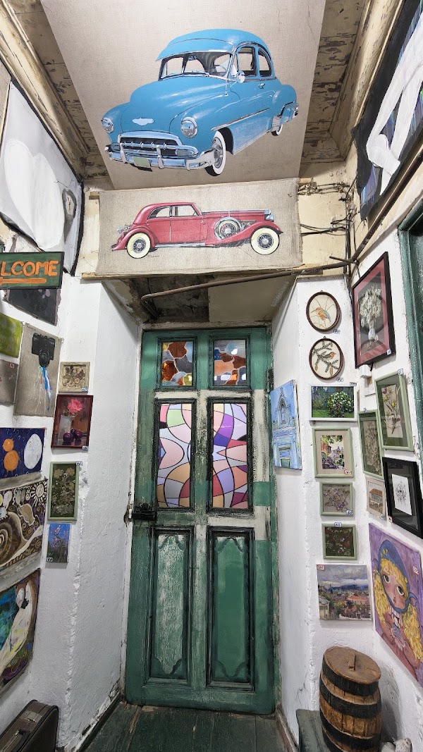 Bok-Art Souvenir Store