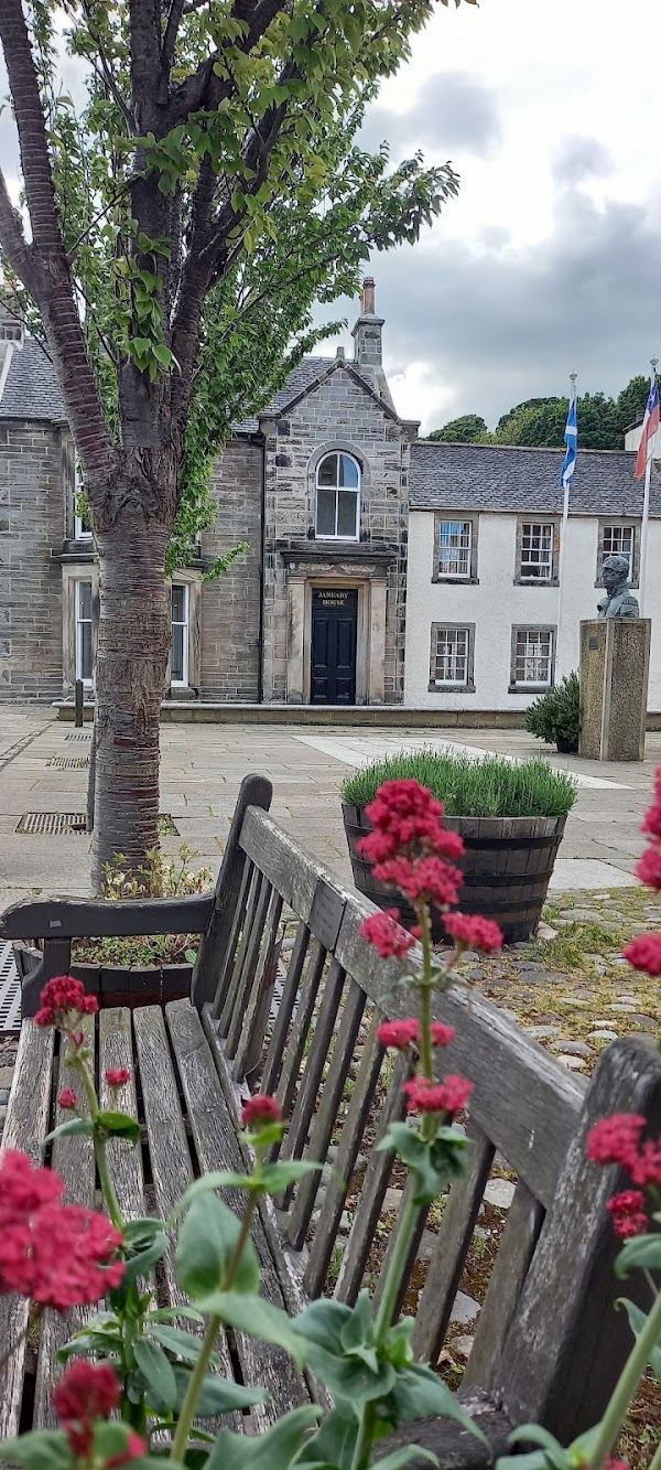 Culross 5