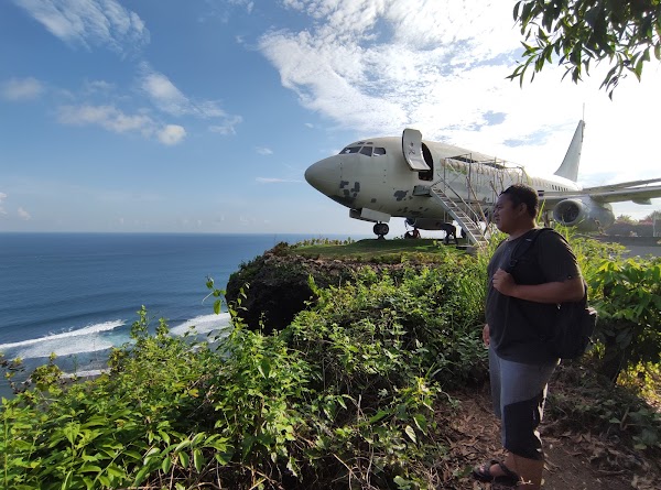 Plane Villa 1