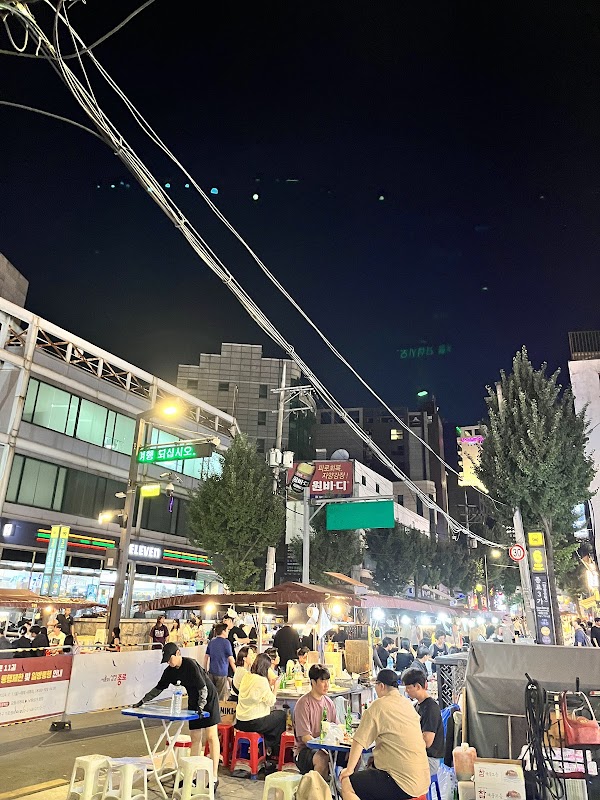 Donhwamun-ro 11(sibil)-gil Pocha Street 1