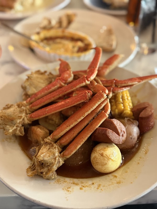 Sea Salt Seafood Howell Mill 4
