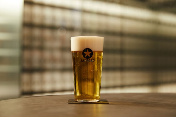 Sapporo Draft Beer Black Label THE BAR 5