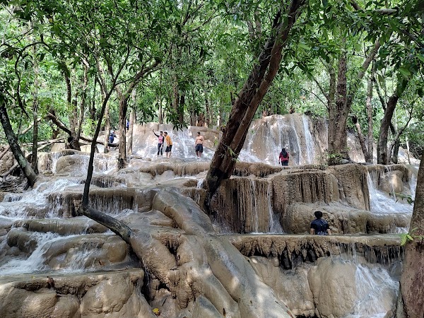 Wang Sai Thong Waterfall