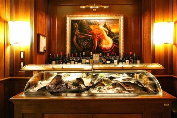 Tullio Restaurant