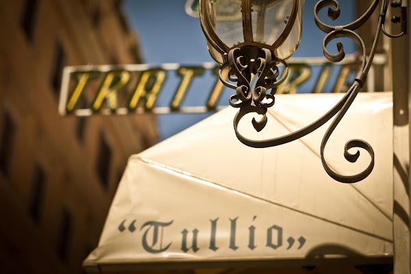 Tullio Restaurant 4