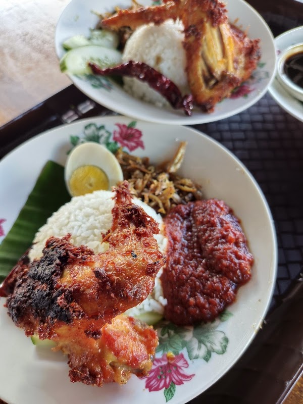 Warung Selera Tok By Eira Aziera