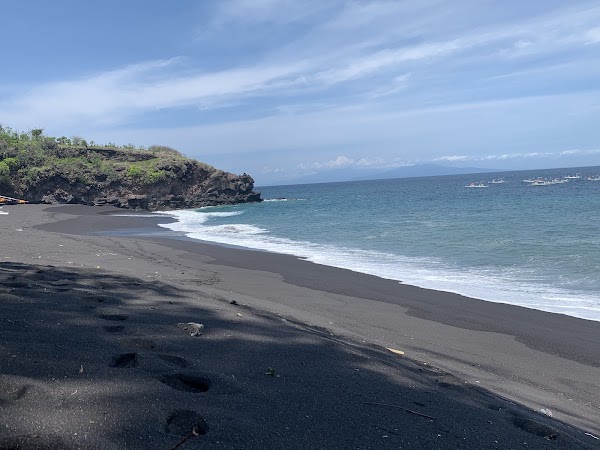 Pantai Pasir Hitam 1